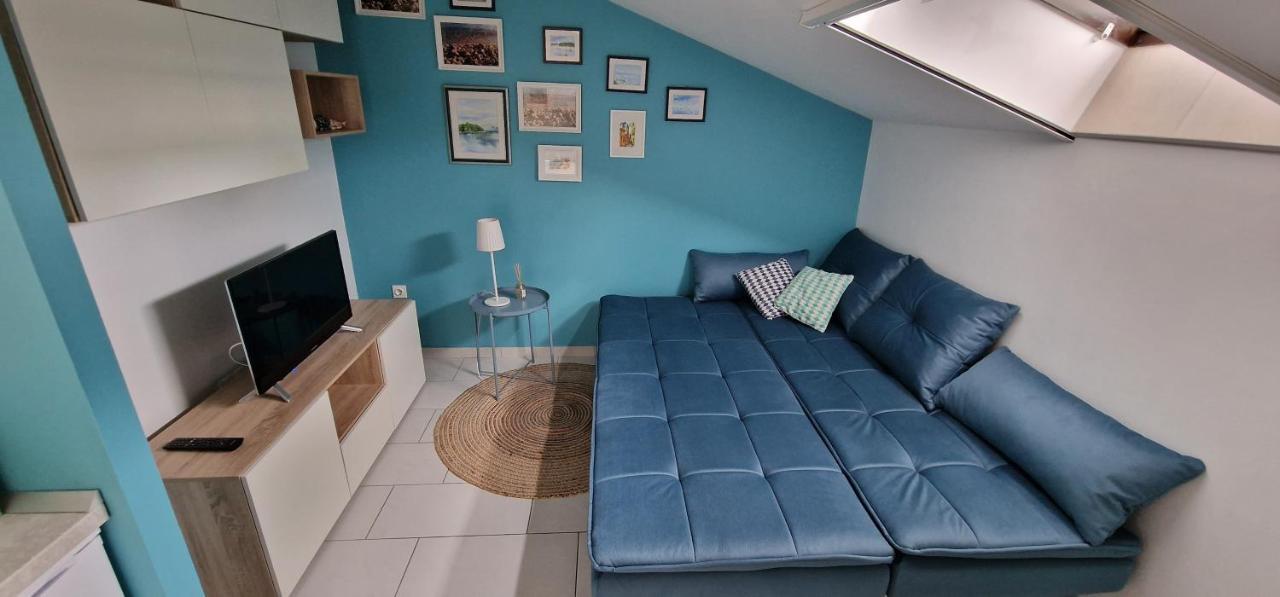 Apartmani Eladora Biograd Na Moru Esterno foto