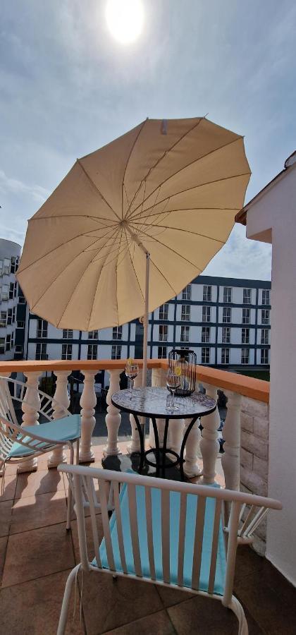 Apartmani Eladora Biograd Na Moru Esterno foto