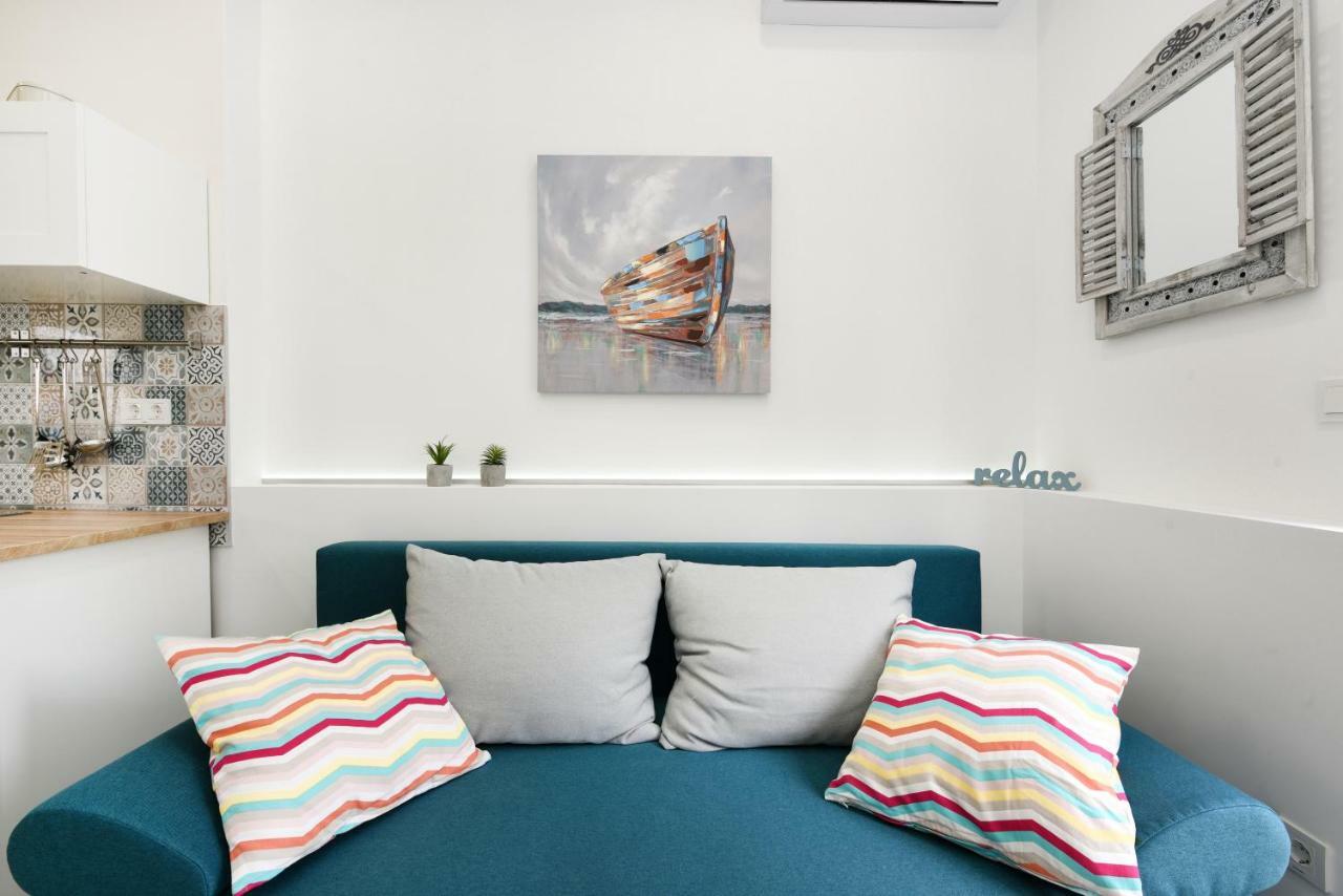 Apartmani Eladora Biograd Na Moru Esterno foto